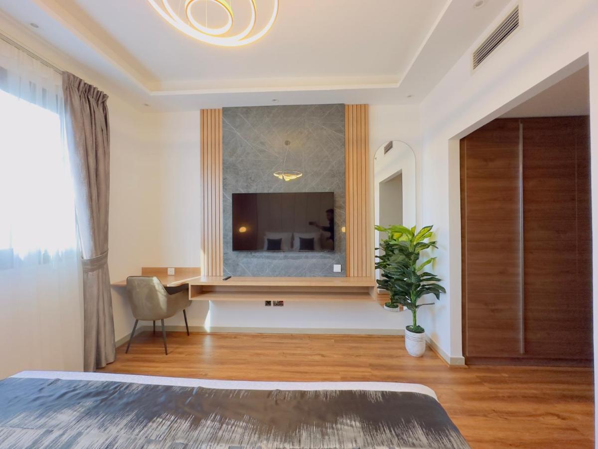 Goodwood Suites Homes Vacation Dubai Ngoại thất bức ảnh