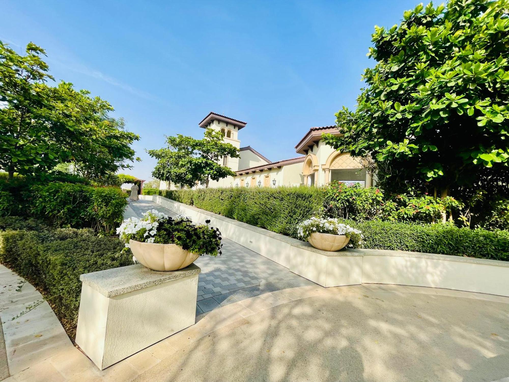 Goodwood Suites Homes Vacation Dubai Ngoại thất bức ảnh